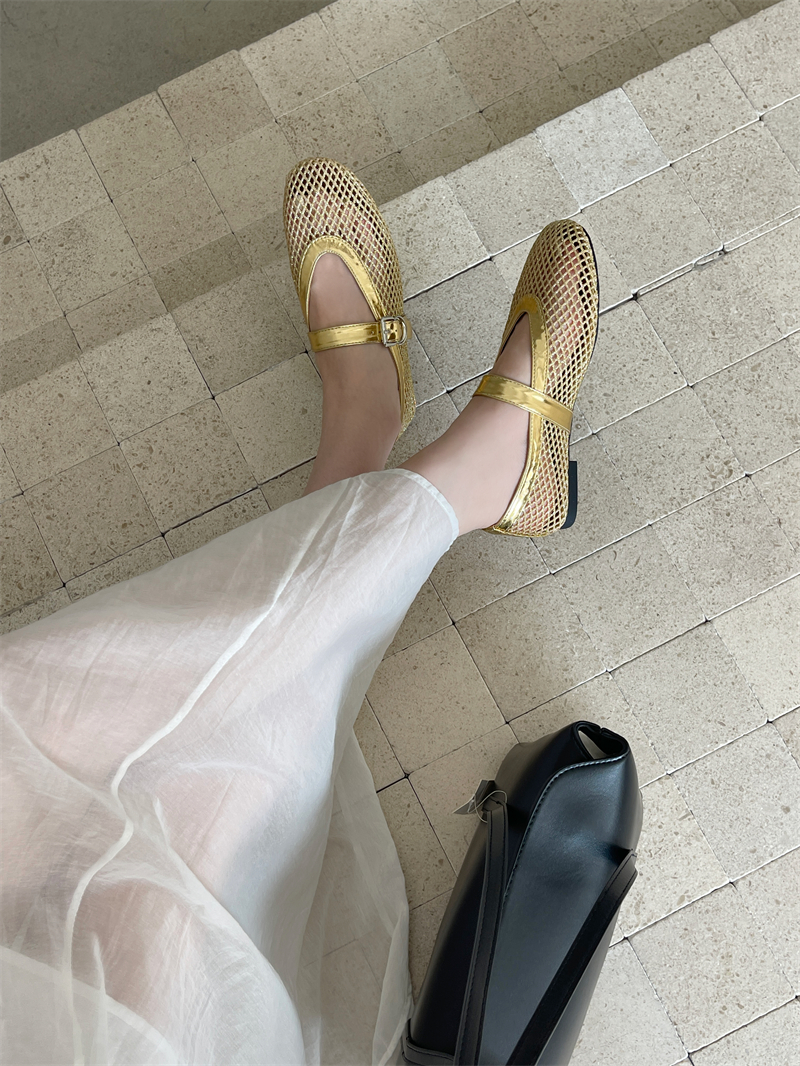 2026 New Flat Fishnet Flat One-Character Shoes for Women - Image 4
