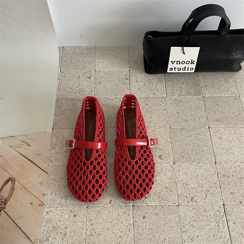 2026 New Handwoven Hollow Out Flat Single Shoes for Women - Image 5