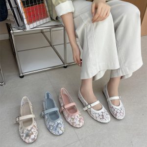 2026 New Spring Summer Flat Embroidered Women's Shoes