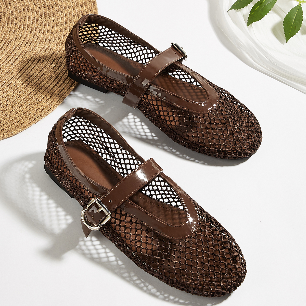 2026 New Women's Breathable Hollow Out Flat Shoes - Image 4